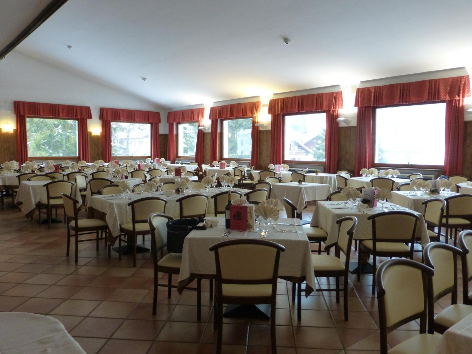 פלקאדה Hotel San Giusto מראה חיצוני תמונה